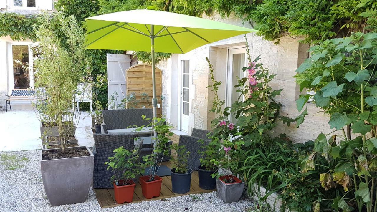 Villa Liz'A Logis De Charme Saint-Côme-de-Fresné Esterno foto